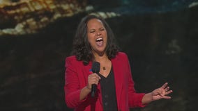 MN teacher sings national anthem at DNC