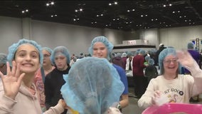 Volunteers honor MLK Day in Million Meal Pack