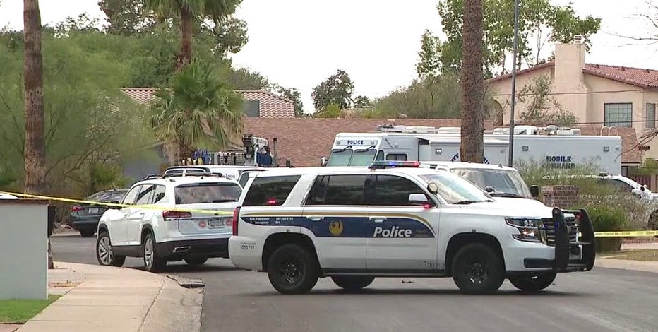 Phoenix homeowner shoots, kills alleged burglary suspect: PD