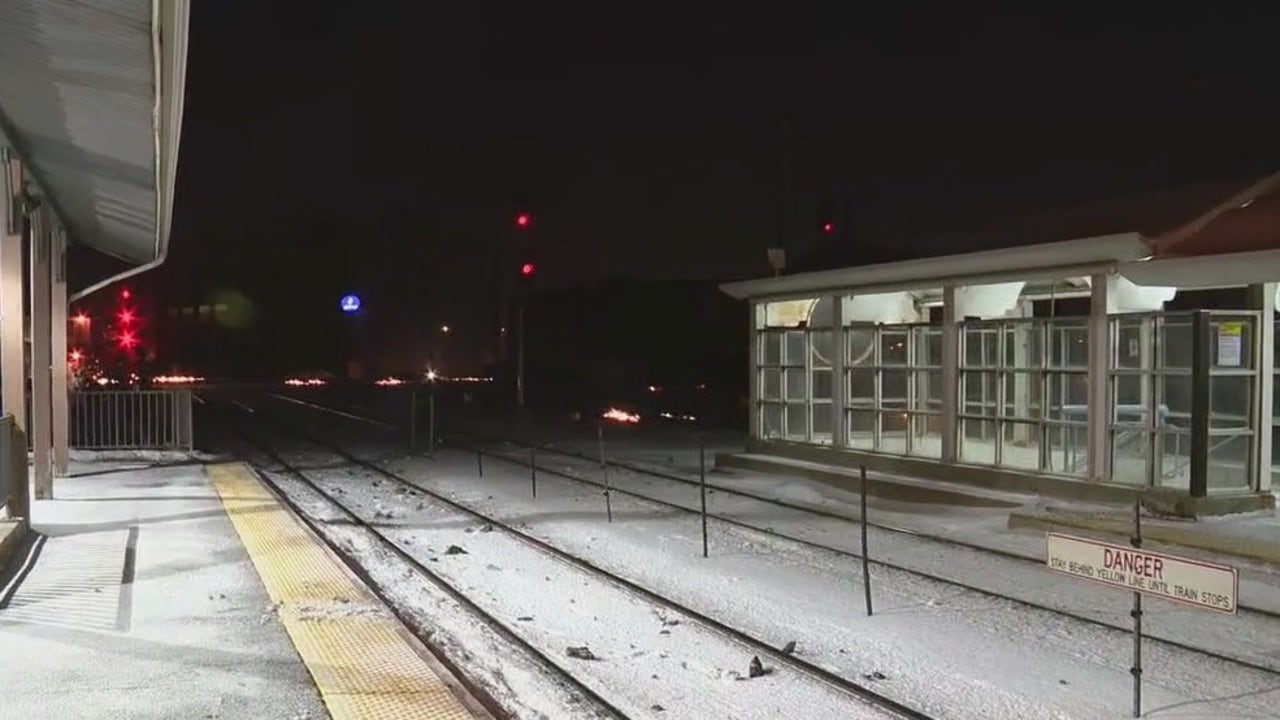 Cold Weather Can Cause Metra Train Troubles | FOX 32 Chicago