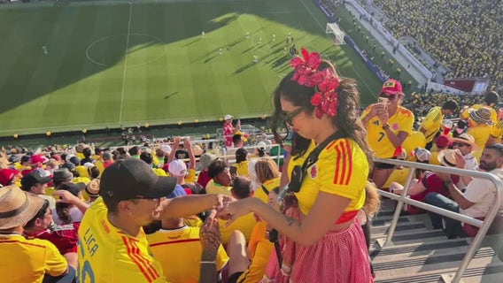 Love is in the air at Levi's Stadium: Colombian couple gets engaged at Copa