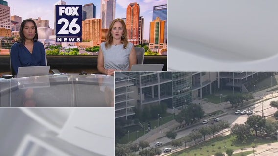 HTX @ 10: Weekend rain chances, NRG mural, Drunk Dracula, and more