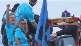 Group swims from Golden Gate Bridge to Alcatraz to call for protection of Sáttítla