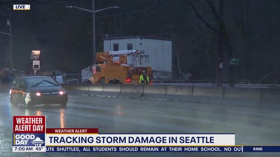 Crews respond to powerline fire near Seattle’s Aurora Bridge