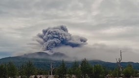 7.0 quake, volcano rattle Russia