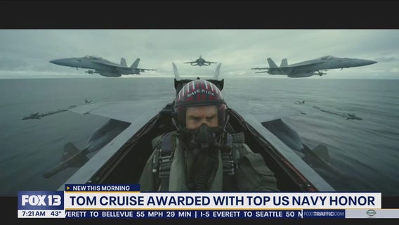 Tom Cruise awarded by US Navy for inspiring recruits