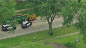 1 wounded after shots fired in Schaumburg; person of interest believed to be armed and barricaded