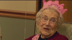 Minnesota woman celebrates turning 105 years old