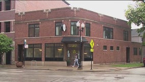 Chicago birth center closing temporarily due to staffing, pay challenges