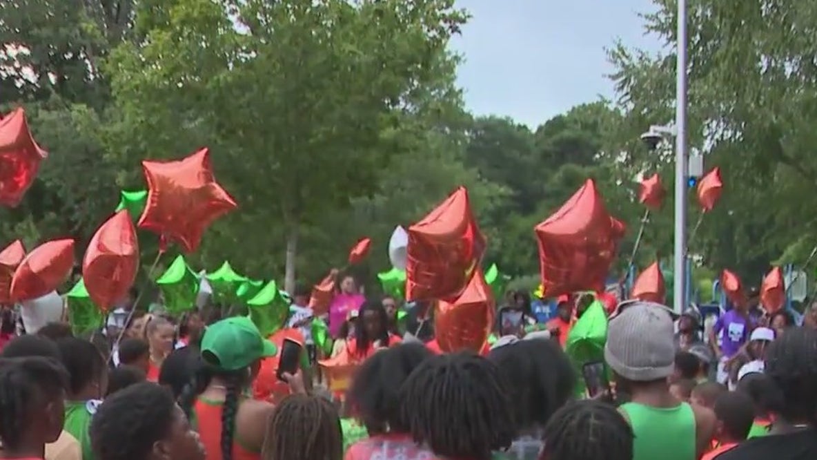 Youth football team remembers coach killed in Atlanta