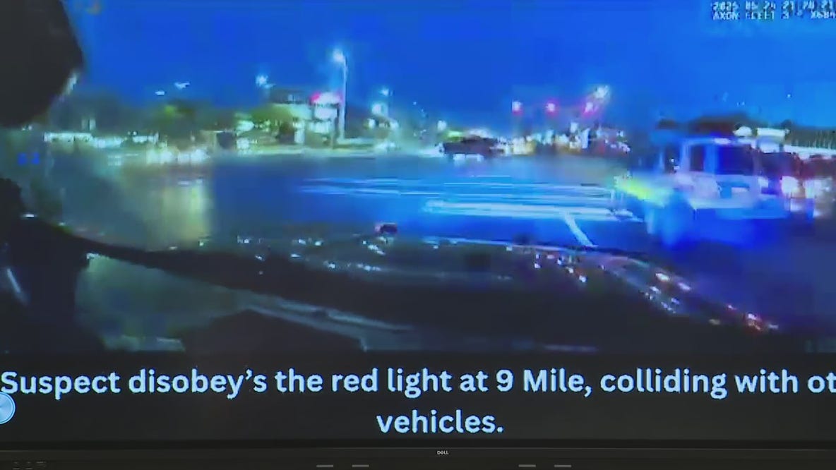 Dashcam shows fatal Warren police chase