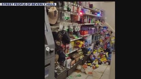 7-Eleven in LA gets completely trashed