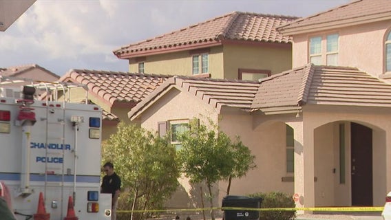 2 found dead inside Chandler home