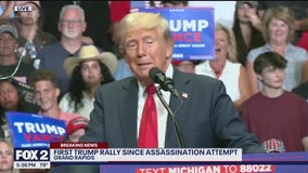 Trump says he’d “like to run against” Gretchen Whitmer