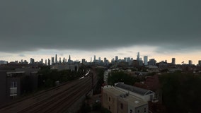 Timelapse captures storm moving over Chicago