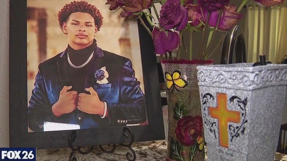 Sweeny teen Robert Phillips III killed in Easter shooting; family wants answers
