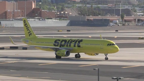 Spirit Airlines ending flights to Phoenix in 2026