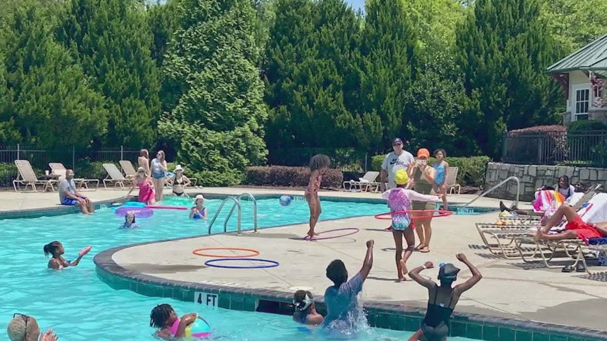 Fun summertime neighborhood event ideas