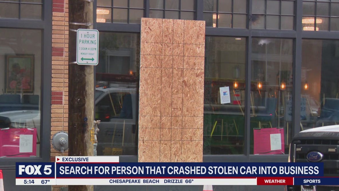 Stolen car crashes into Kitchen Savages in Anacostia