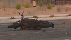 Man seriously hurt in Glendale motorcycle crash