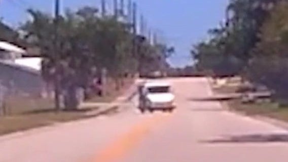 VIDEO: Florida postal worker accused of drinking on the job