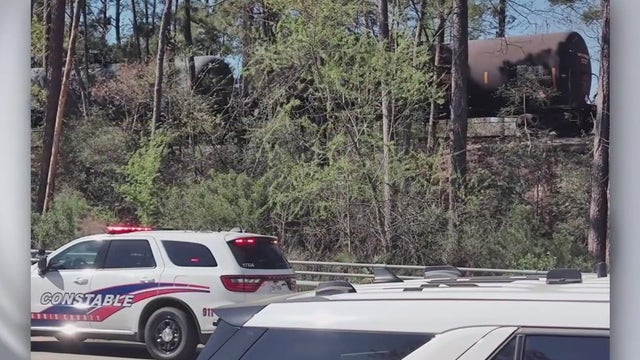 Harris County: Pedestrian struck, killed by train in Atascocita, officials say