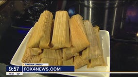 How to make chicken and beef Christmas tamales