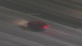 Police chase driver breaks 100 mph on 10 Freeway