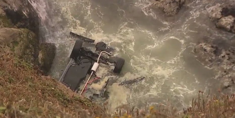 Devil's Slide: 2 dead after car goes over cliff, man's body recovered
