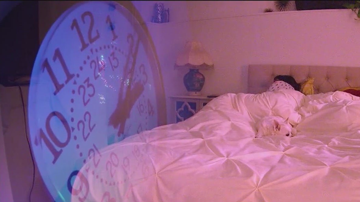 Sleep expert details how to adjust during Daylight Saving Time