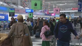 Air travel ramps up at Chicago's O'Hare before Thanksgiving