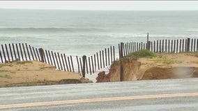 Section of A1A closes again due to washout