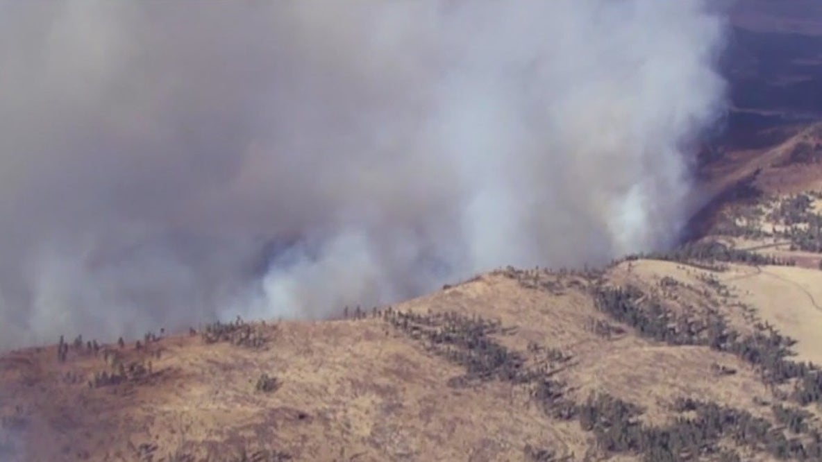 Latest on Greer Fire burning in Apache County