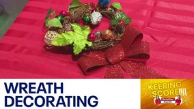 Keeping Score: Wreath decorating