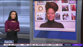 Entertainment journalist Brenda Alexander