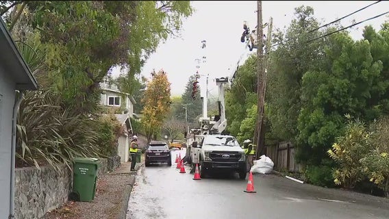 Thousands of PG&E customers lose power during Bay Area storm
