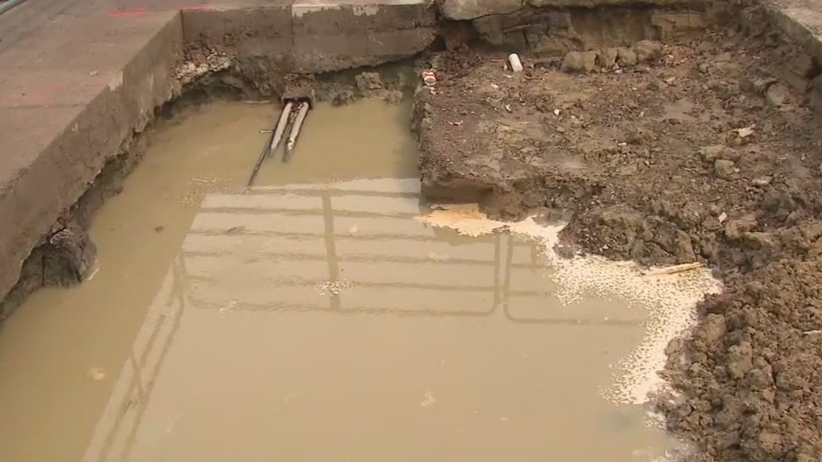 DTE gas meter creates massive sinkhole