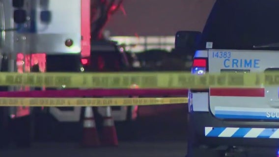 2 people found shot inside crashed car in Scottsdale; suspect sought