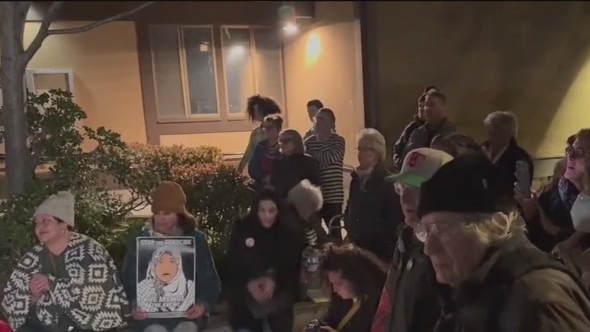 Community rallies around 2 Berkeley business owners whose shops have been vandalized repeatedly