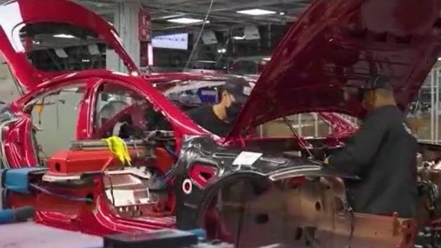 Car shoppers rush to buy before May tariffs deadline on imported auto parts