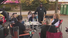 Fans gather to watch White Sox make history