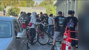 Bike party takes over Safeway parking lot in San Jose and harassed residents