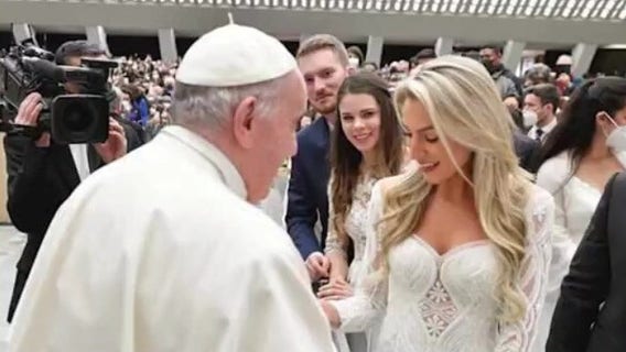 Former FOX 35 employee describes meeting Pope Francis