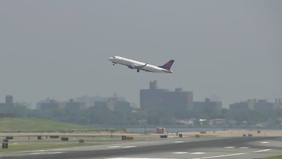 Hobby Airport flights delayed following power outage