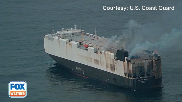 Cargo ship carrying thousands of vehicles sinks off coast of Alaska