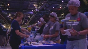 New Yorkers unite to help the hungry on 9/11