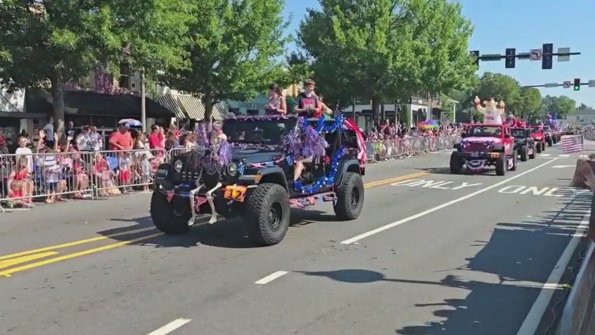 4th of July in Marietta, Woodstock
