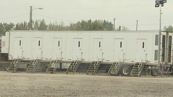Texas National Guard arrives in Chicago area