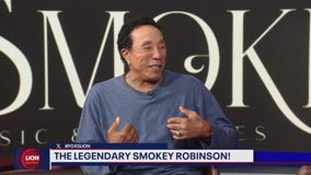 Smokey Robinson visits FOX 5