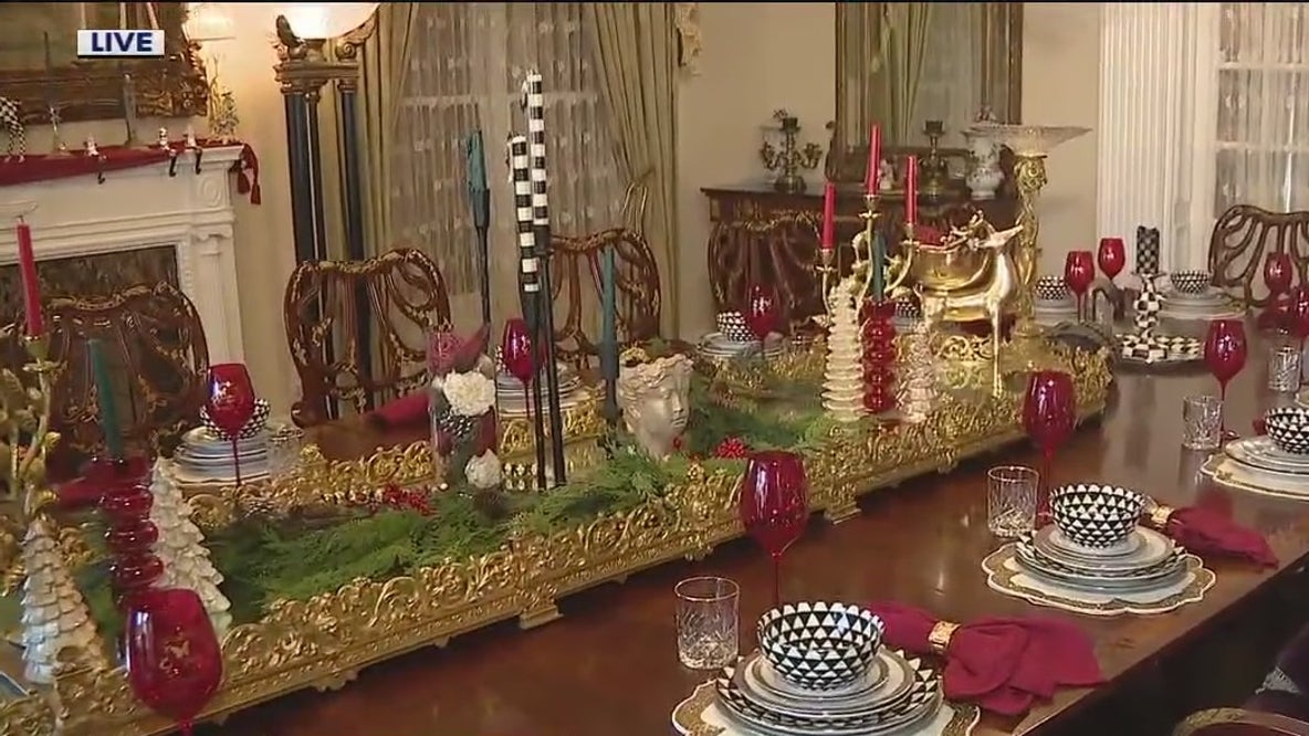 Christmas decor at David & Jackie Siegel's house